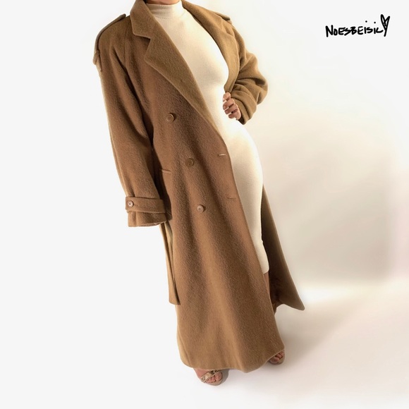 Vintage Harve Benard Trench Coat 